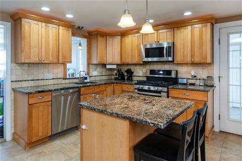63 Deborah Rd, Warwick, RI 02888 photo 16