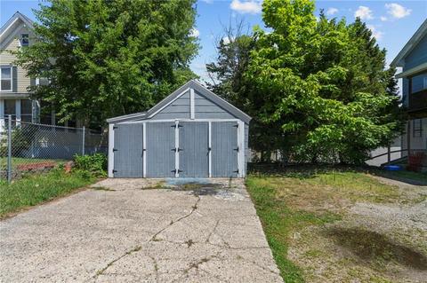 355 Providence St, Woonsocket, RI 02895 photo 3