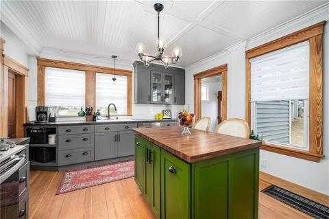 174 Rivulet St, Woonsocket, RI 02895 photo 4
