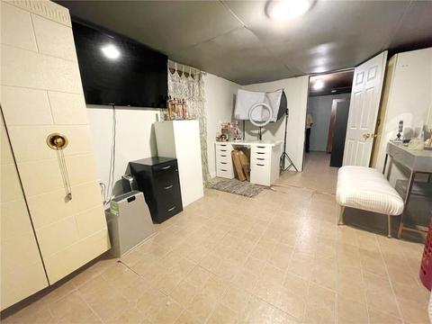 893 Main Ave, Warwick, RI 02886 photo 15