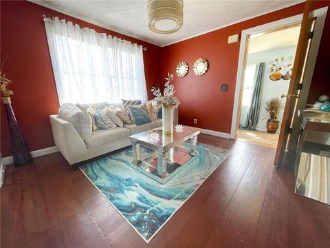 893 Main Ave, Warwick, RI 02886 photo 3