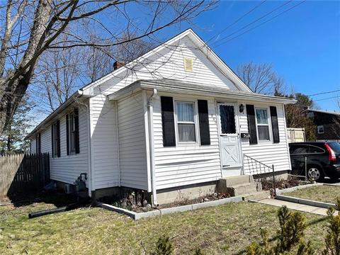 893 Main Ave, Warwick, RI 02886 photo 2