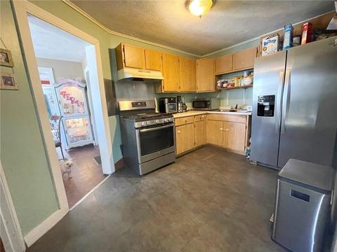 893 Main Ave, Warwick, RI 02886 photo 12