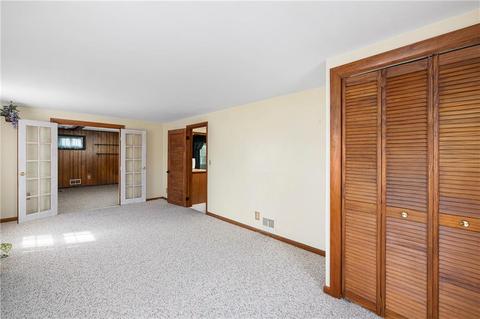 47 Deborah Rd, Warwick, RI 02888 photo 4