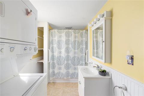 47 Deborah Rd, Warwick, RI 02888 photo 12