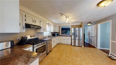 363 Smith St, Fall River, MA 02721 photo 15