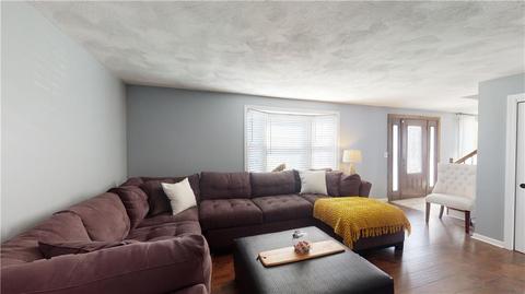 363 Smith St, Fall River, MA 02721 photo 5