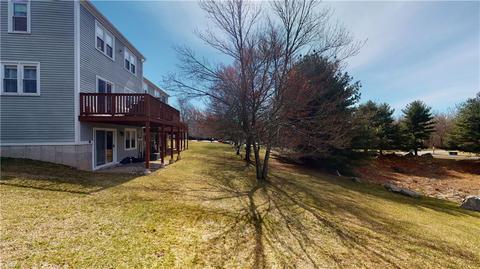 501 Brookhaven Ln, Woonsocket, RI 02895 photo 4