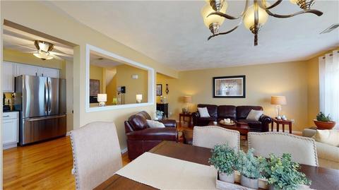 501 Brookhaven Ln, Woonsocket, RI 02895 photo 17