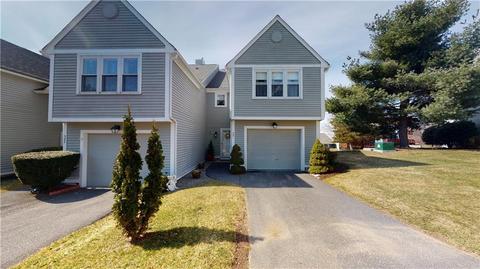 501 Brookhaven Ln, Woonsocket, RI 02895 photo 1