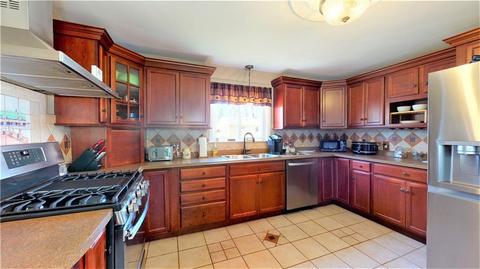 49 Annette Ave, Woonsocket, RI 02895 photo 5