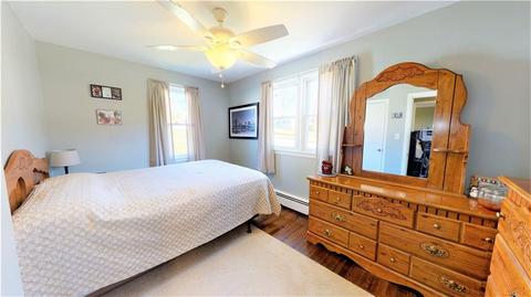 49 Annette Ave, Woonsocket, RI 02895 photo 14