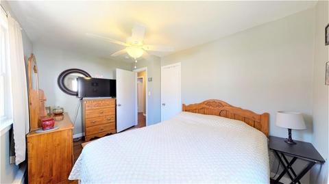 49 Annette Ave, Woonsocket, RI 02895 photo 15