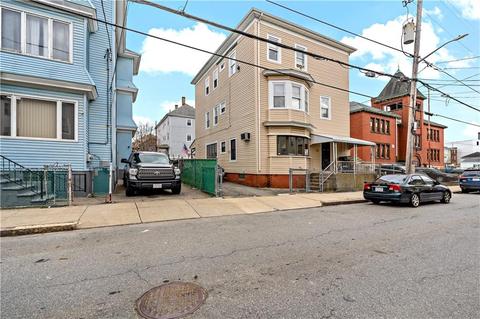86 Flint St, Fall River, MA 02723 photo 22
