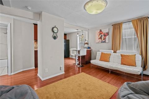 96 Cato St, Woonsocket, RI 02895 photo 11