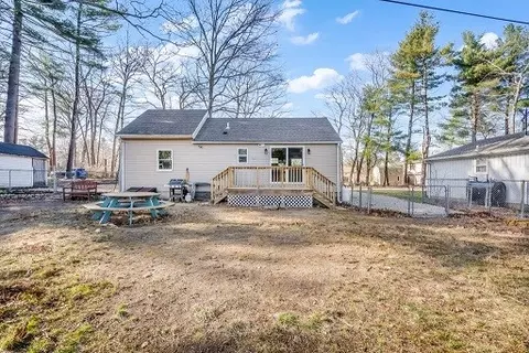 51 Centre Rd, Glocester, RI 02814 photo 6