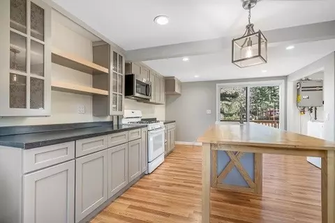 51 Centre Rd, Glocester, RI 02814 photo 11
