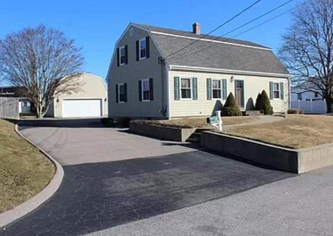10 Thompson Ave, Westerly, RI 02891 photo 2