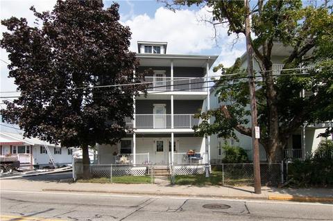 1226 Park Ave, Woonsocket, RI 02895 photo 2