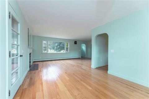 5 Riverview Ave, Westerly, RI 02891 photo 8