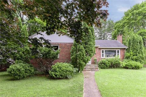 5 Riverview Ave, Westerly, RI 02891 photo 2