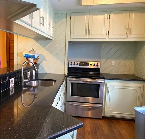 20 Avenue B, Woonsocket, RI 02895 photo 7
