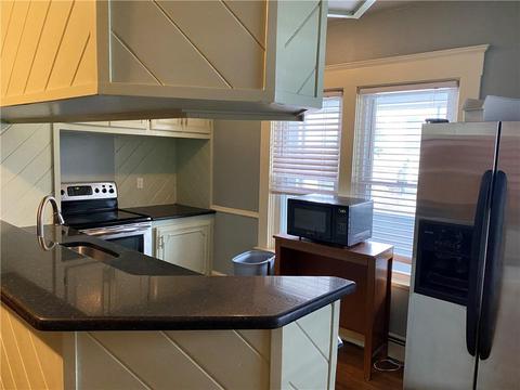 20 Avenue B, Woonsocket, RI 02895 photo 9