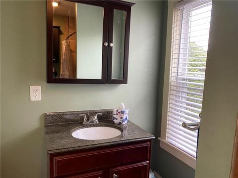 20 Avenue B, Woonsocket, RI 02895 photo 11