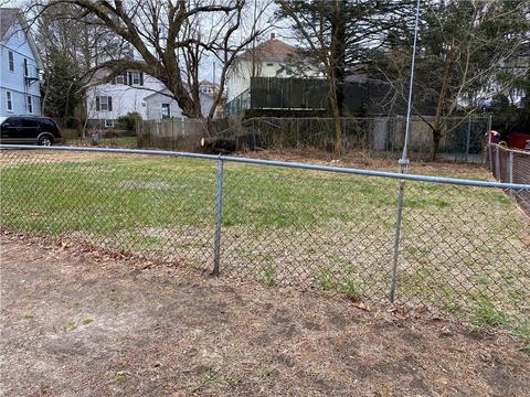 20 Avenue B, Woonsocket, RI 02895 photo 28