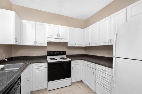 86 Mill St #102, Woonsocket, RI 02895 photo 4