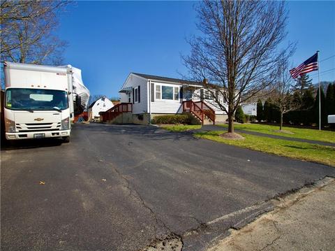 4 Quarry Rd, Warwick, RI 02889 photo 2