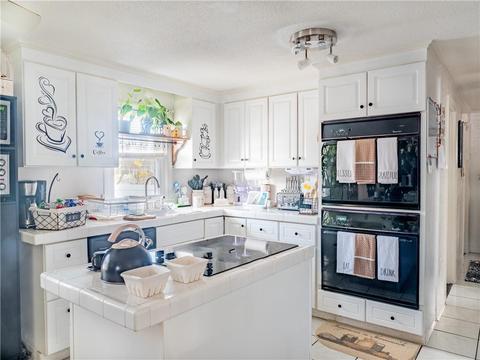 64 Amherst Rd, Warwick, RI 02889 photo 13