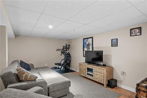 80 Walker Rd, Warwick, RI 02889 photo 19