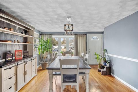 80 Walker Rd, Warwick, RI 02889 photo 6