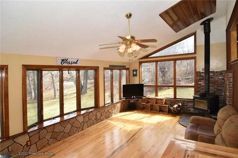 590 Jillson Ave, Woonsocket, RI 02895 photo 9