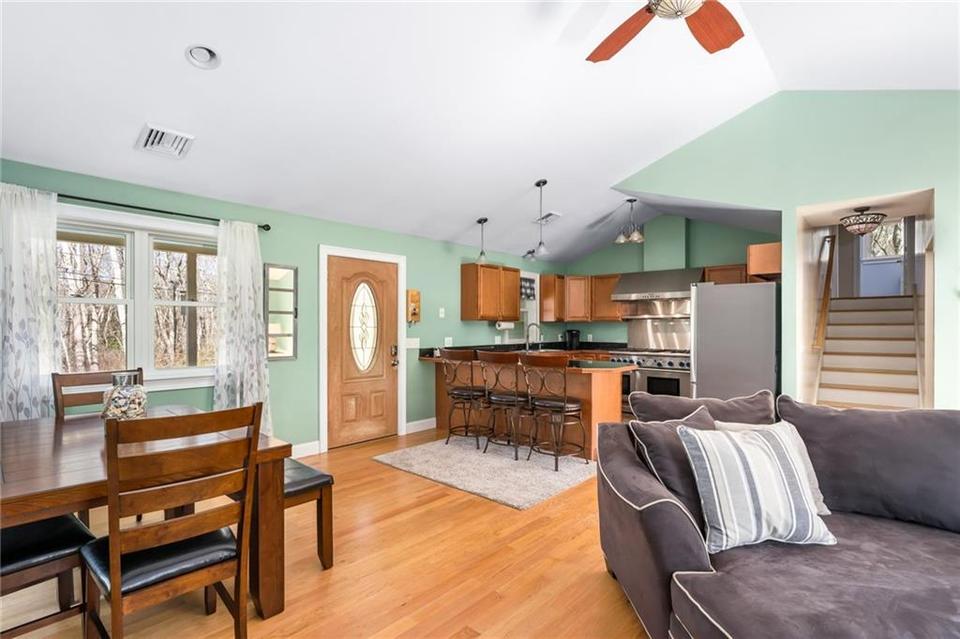  173 S Woody Hill Rd, Westerly, RI 02891 photo 4