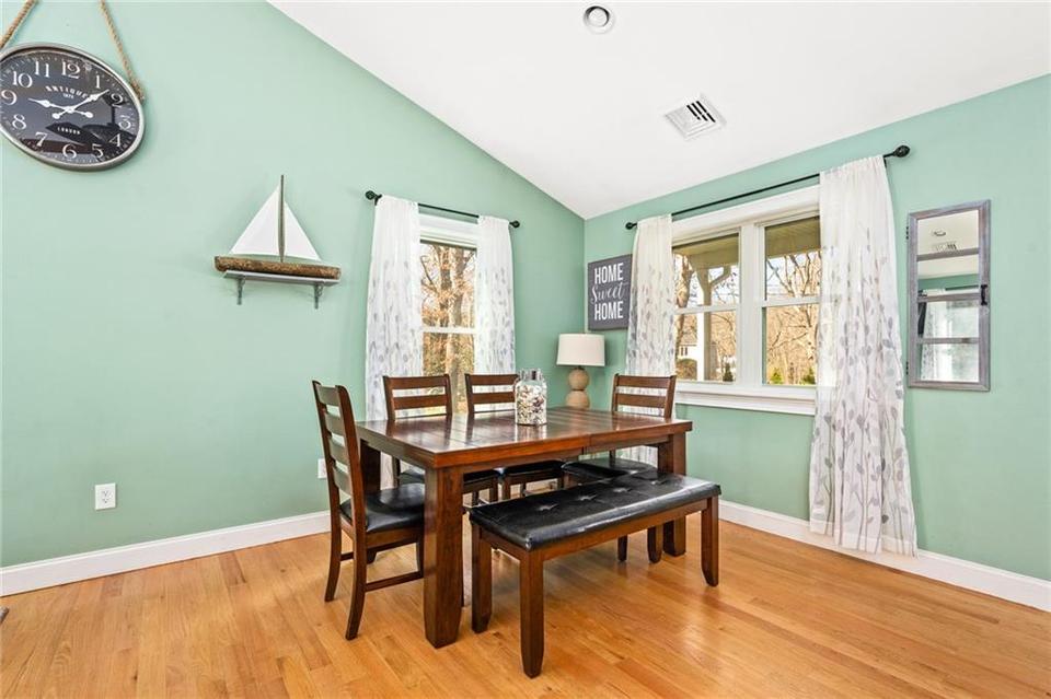  173 S Woody Hill Rd, Westerly, RI 02891 photo 9