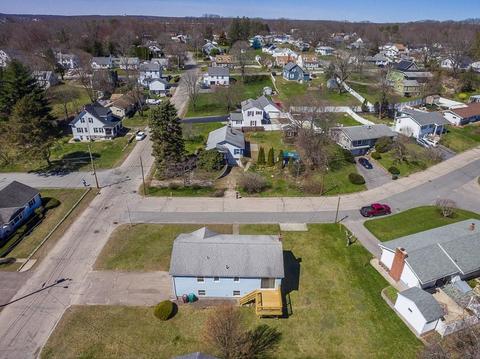 13 Mitris Blvd, Woonsocket, RI 02895 photo 10