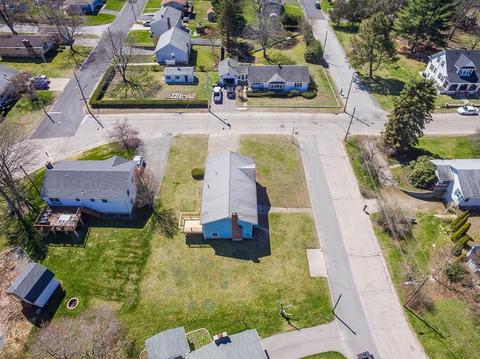 13 Mitris Blvd, Woonsocket, RI 02895 photo 12