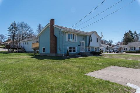 13 Mitris Blvd, Woonsocket, RI 02895 photo 17
