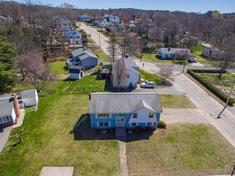 13 Mitris Blvd, Woonsocket, RI 02895 photo 4