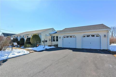 326 Grandview Ave, Woonsocket, RI 02895 photo 39