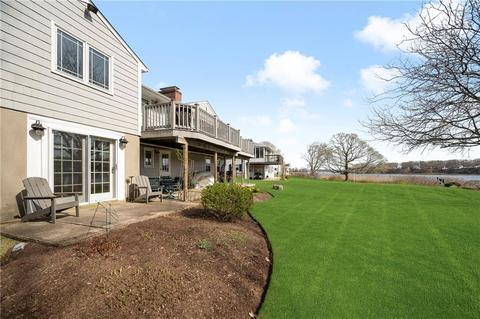 86 Dory Rd, Warwick, RI 02886 photo 4