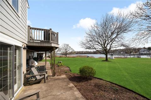 86 Dory Rd, Warwick, RI 02886 photo 6
