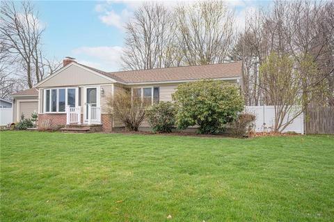 143 Covington Dr, Warwick, RI 02886 photo 3