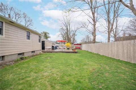 143 Covington Dr, Warwick, RI 02886 photo 9