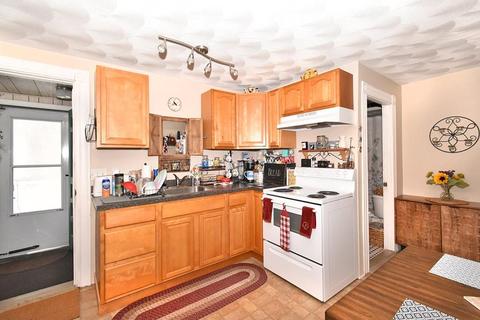 26 Benoit St, Coventry, RI 02816 photo 8