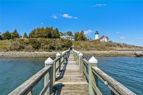 2 Briarcliff Ave, Warwick, RI 02889 photo 33
