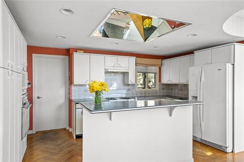 2 Briarcliff Ave, Warwick, RI 02889 photo 15