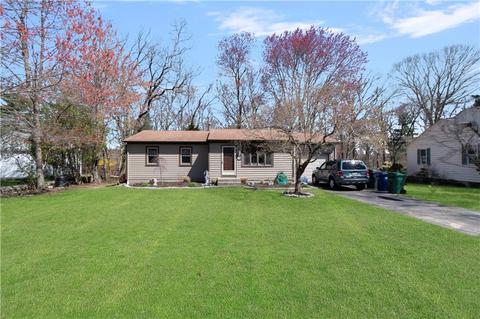 30 Frontier Rd, Warwick, RI 02889 photo 1